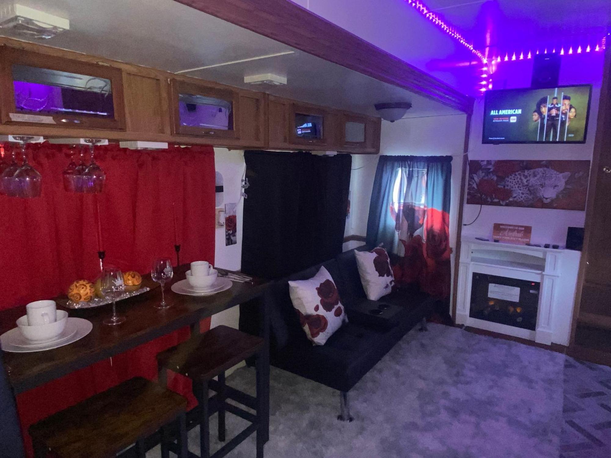 Romantic Getaway Decatur